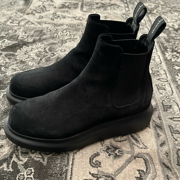 ALEXANDER MCQUEEN Black Suede Chelsea Ankle Boots, 37 - Picture 6 of 16